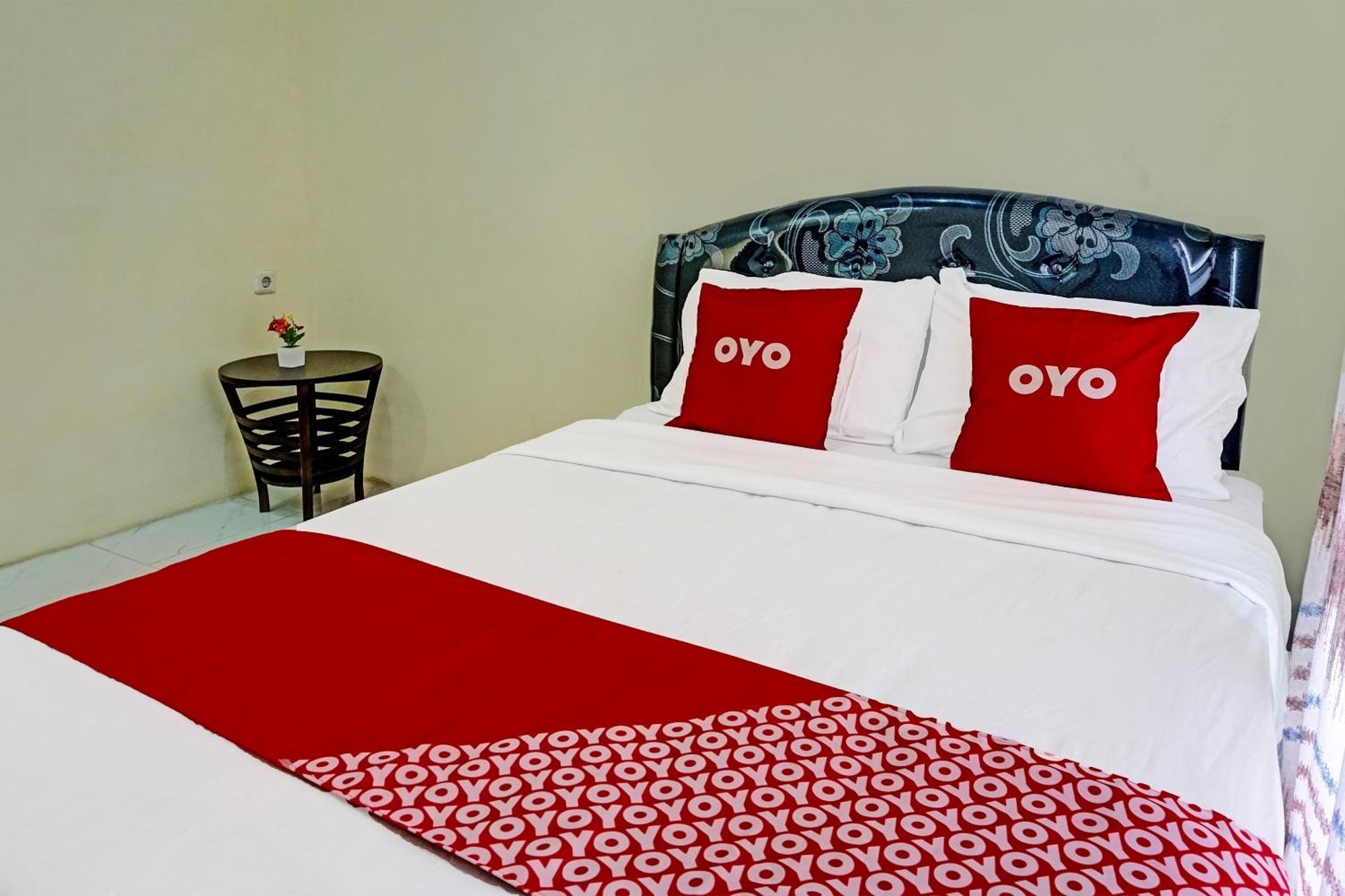 Oyo 91707 Jannah Homestay Syariah Dau Экстерьер фото