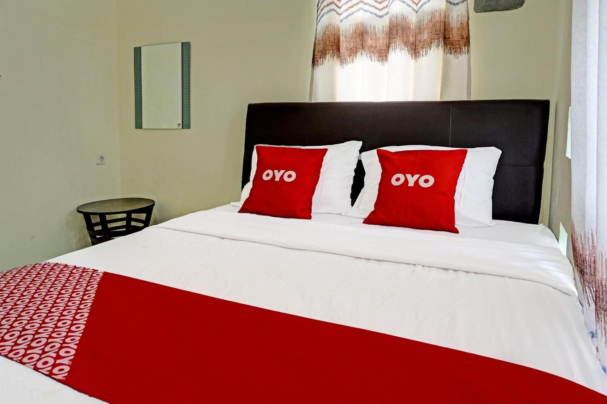 Oyo 91707 Jannah Homestay Syariah Dau Экстерьер фото