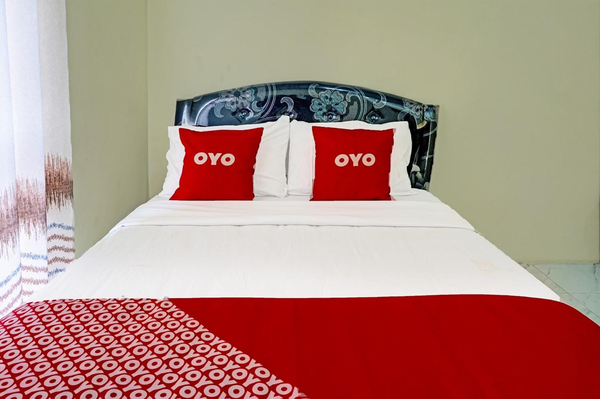 Oyo 91707 Jannah Homestay Syariah Dau Экстерьер фото